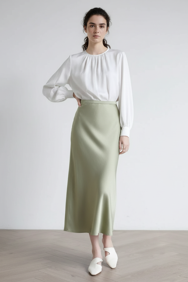 Jupe Satin Vert Sauge Midi Fluide