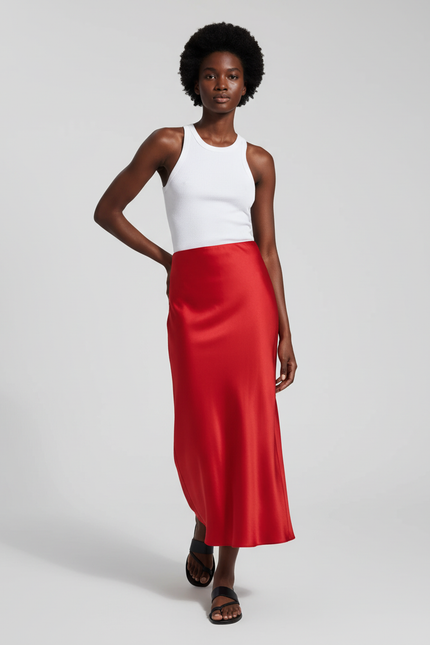Jupe Satin Rouge Fluide Élégante Audacieuse