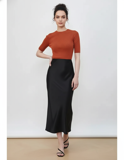 Jupe Satin Noire Fluide Élégante