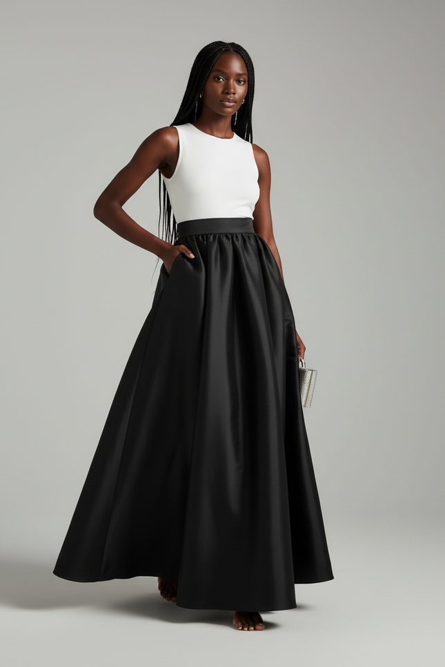 Jupe Satin Noir Évasée Élégante