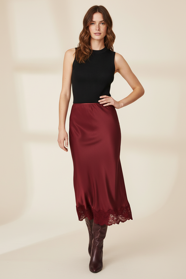 Jupe Satin Bordeaux Dentelle Élégante