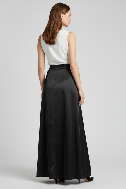 Jupe Satin Noire Fluide Élégante Moderne
