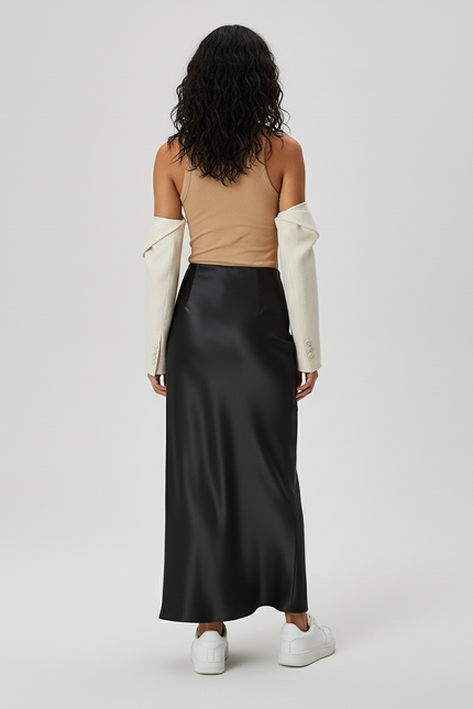 Jupe Satin Noire Fluide Élégante Féminine