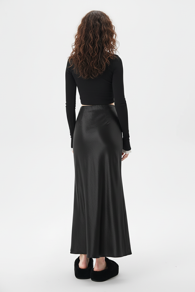 Jupe Satin Noire Longue Fluide