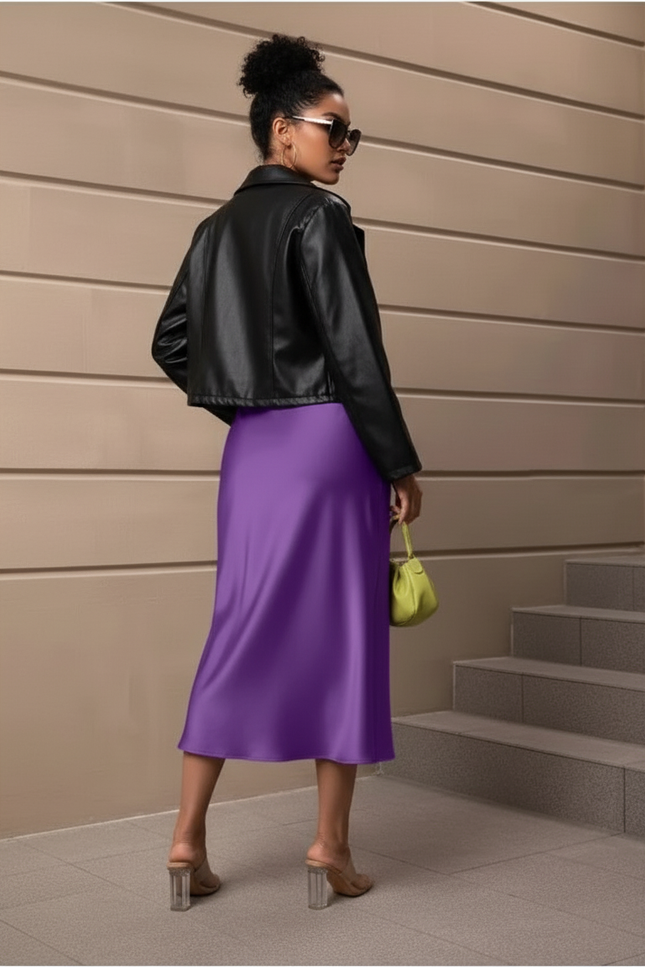 Jupe Satin Violette Fluide Élégante