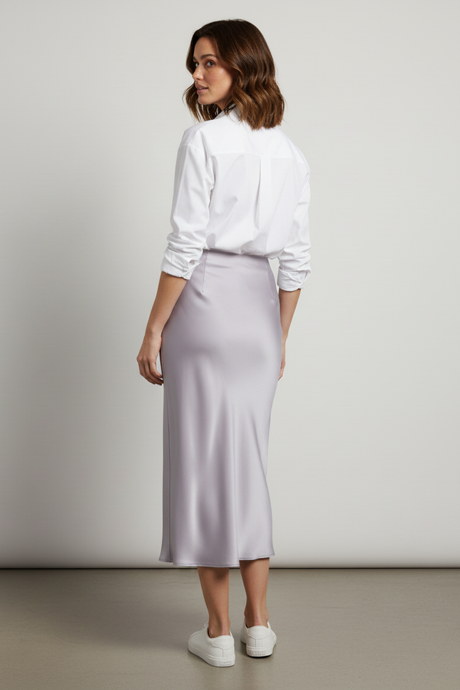 Jupe Satin Gris Perle Fluide Élégante