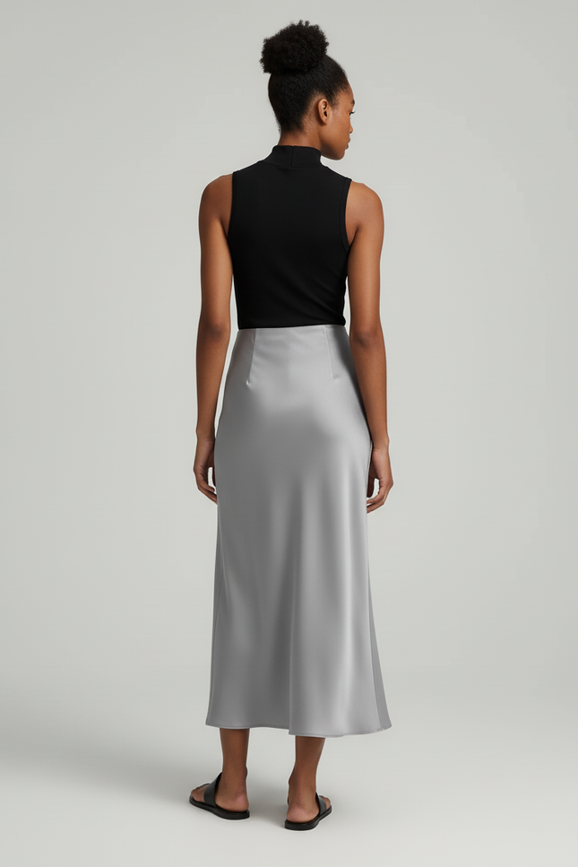 Jupe Satin Grise Fluide Élégante Sobre