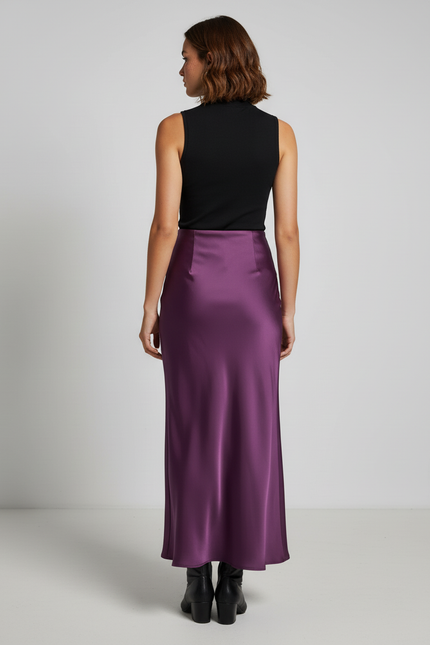 Jupe Satin Longue Violette Élégante