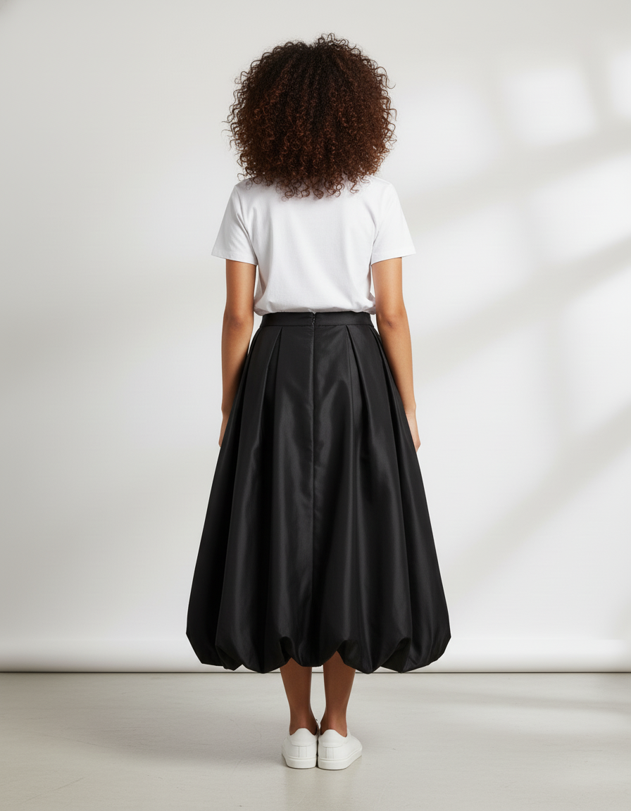 Jupe Satin Noire Bouffante Élégante