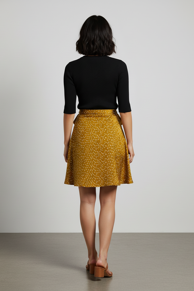 Jupe Satin Portefeuille Moutarde À Pois Fluide
