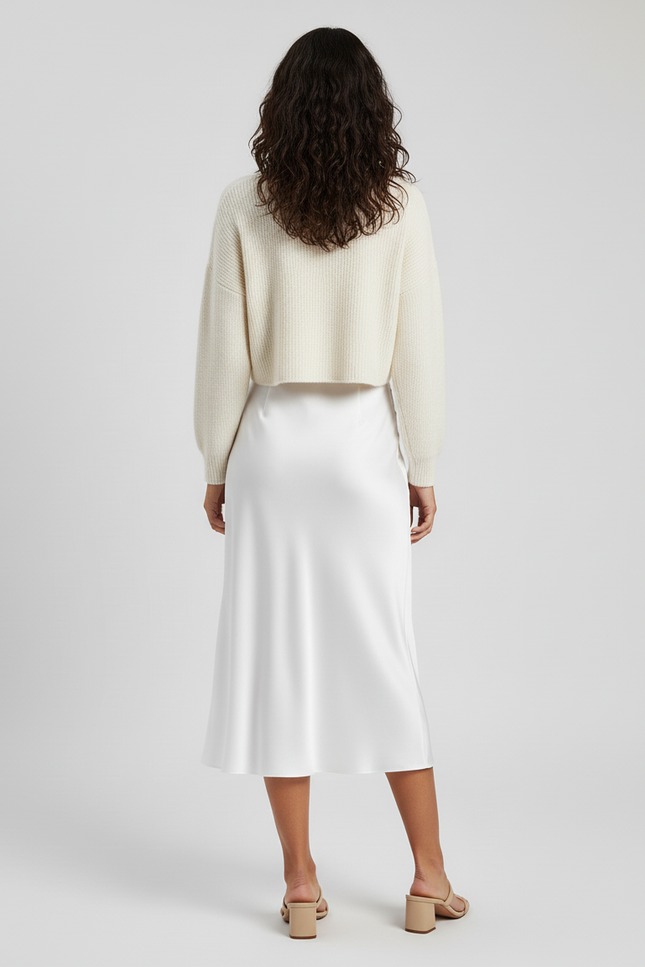 Jupe Satin Blanche Fendue Élégante