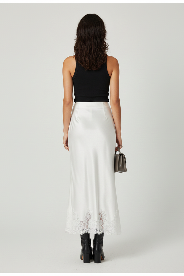 Jupe Satin Blanche Dentelle Élégante