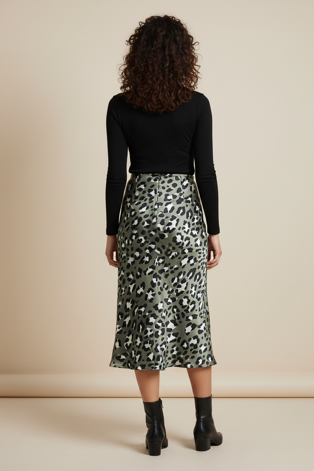 Jupe Satin Verte Léopard Fluide