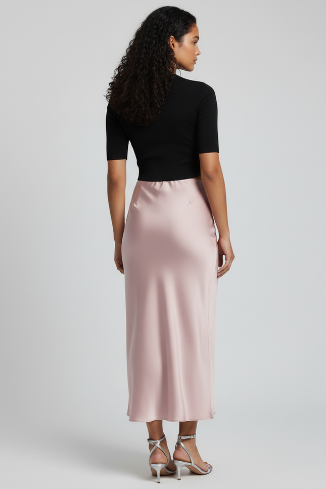 Jupe Satin Rose Poudré Fluide Chic Délicate