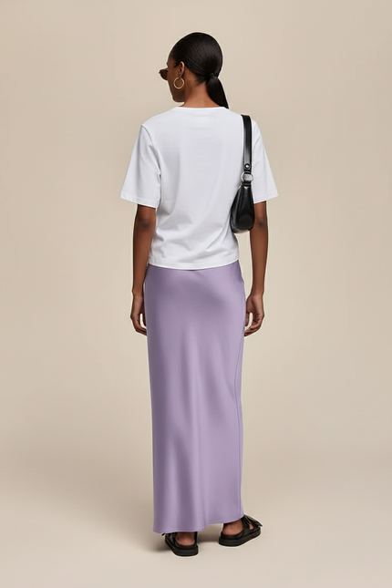 Jupe Satin Lilas Fluide Élégante Poétique