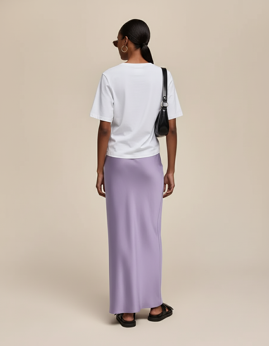 Jupe Satin Lilas Fluide Élégante Poétique