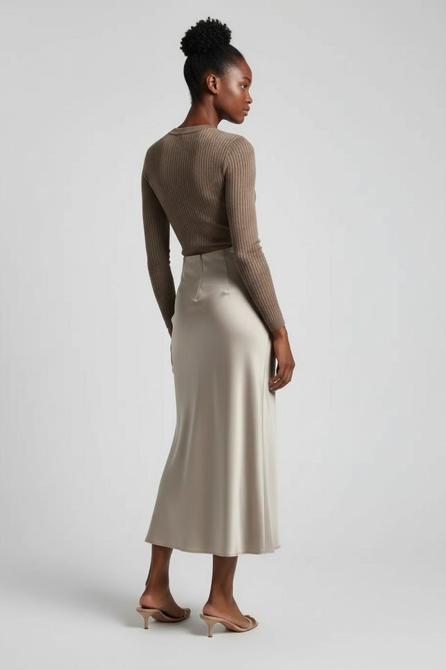 Jupe Satin Champagne Brillante Élégante