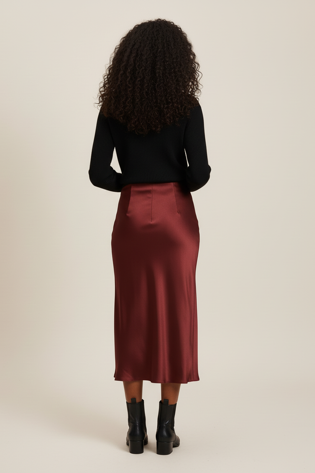 Jupe Satin Bordeaux Fluide Élégante Sombre
