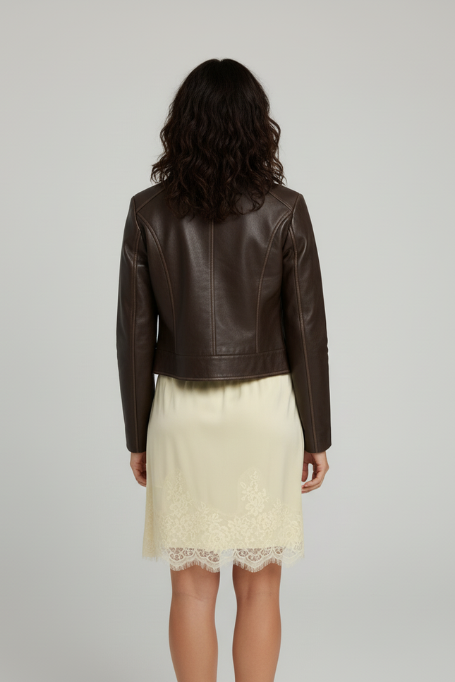 Jupe Satin Crème Élégante Bord Dentelle