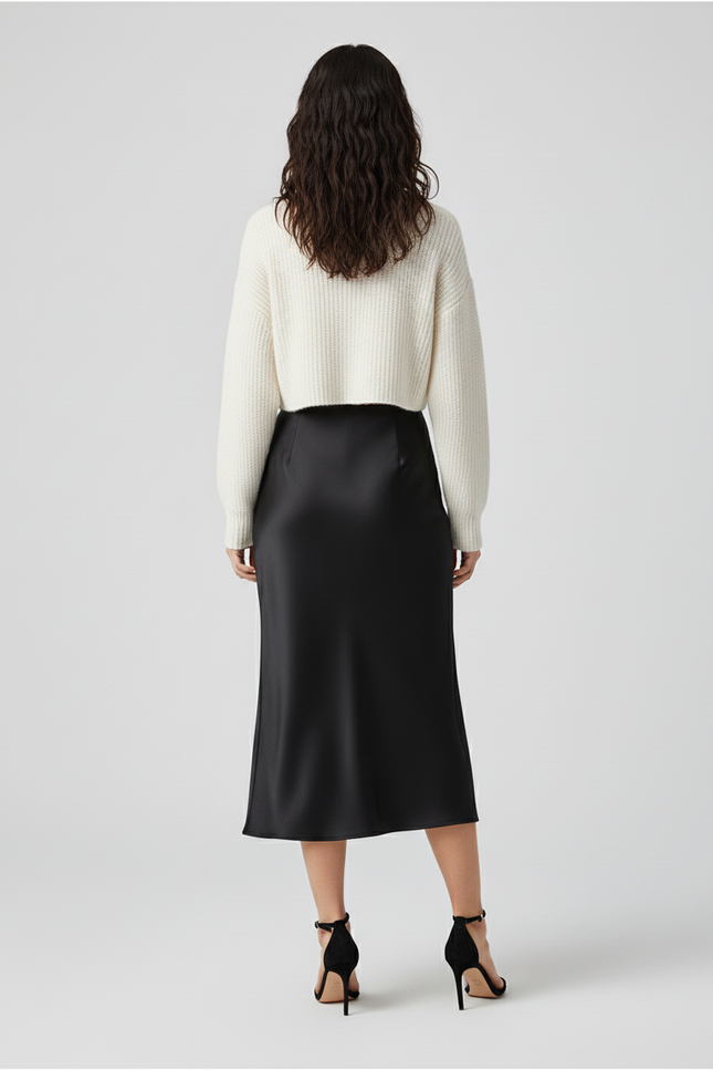 Jupe Satin Noir Fluide Élégante Urbaine