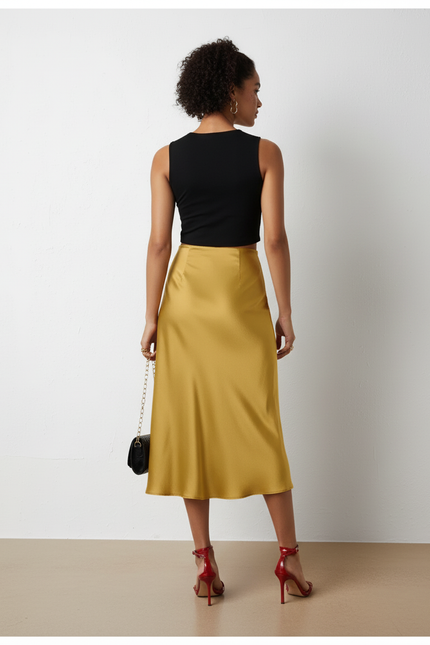 Jupe Satin Champagne Midi Fluide Chic