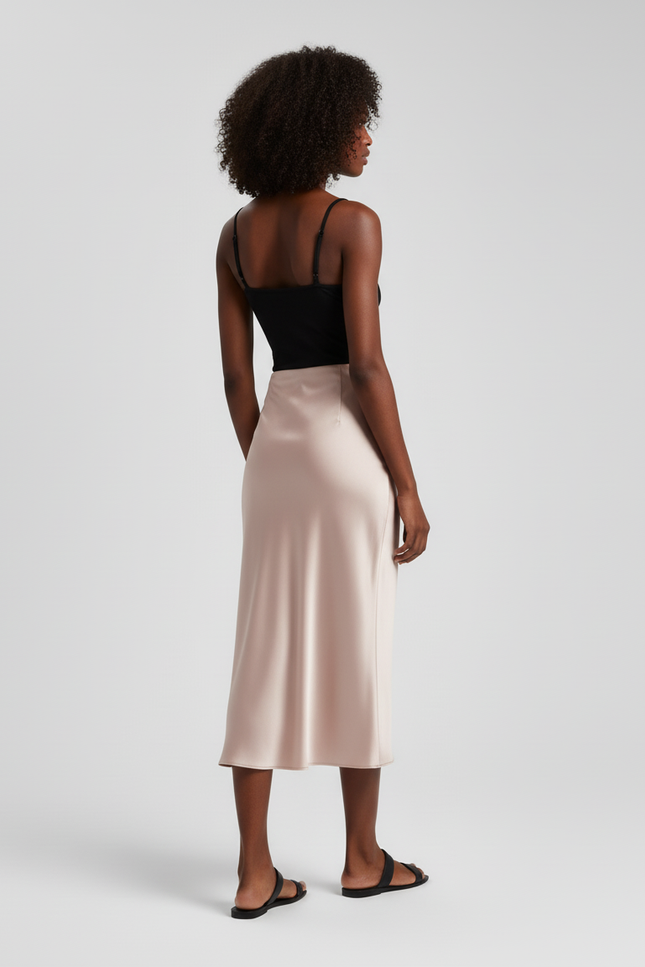 Jupe Satin Champagne Fluide Élégante Douce