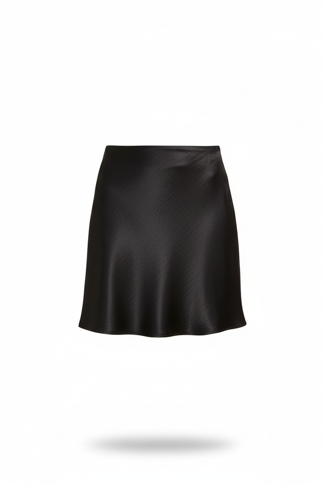 Jupe Satin Noir Fluide Élégante