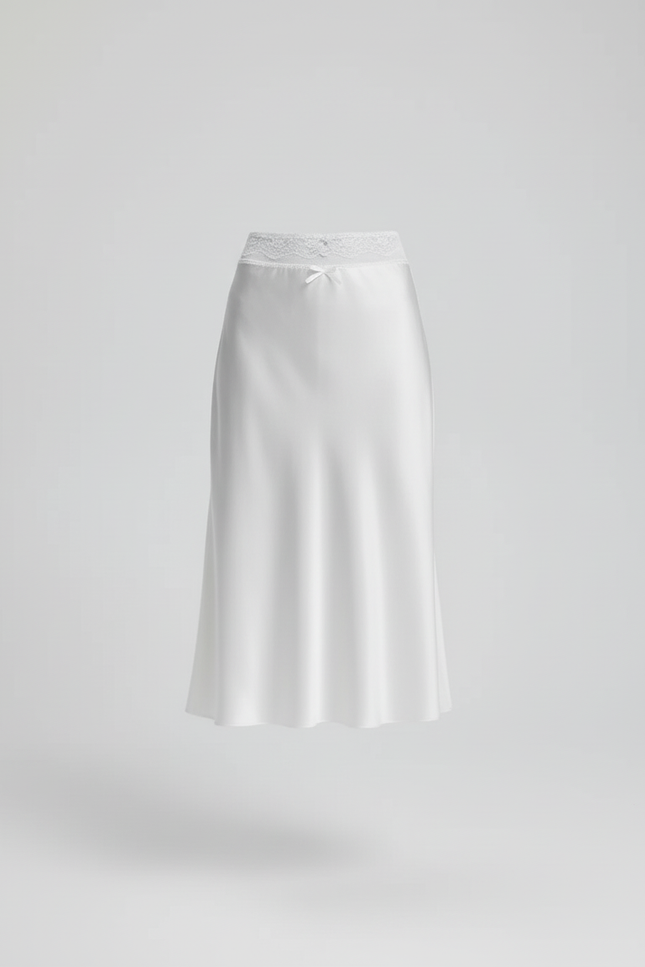 Jupe Satin Blanche Bordure Dentelle Élégante