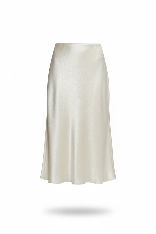 Jupe Satin Crème Fluide Élégante Délicate