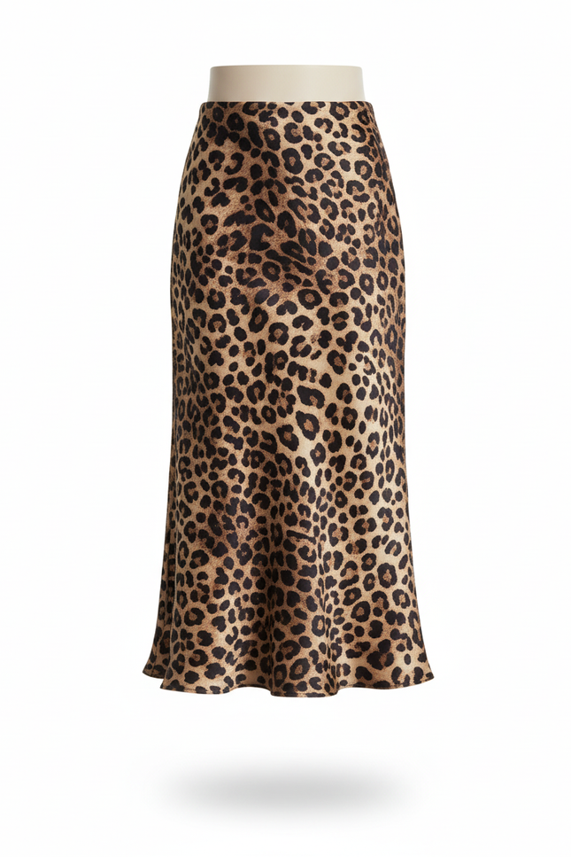 Jupe Satin Léopard Fluide Élégante